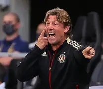 九游APP-包含亚特兰大训练开放日，集结日主帅复盘引欢呼，中超在即，赛季目标并未改变的词条