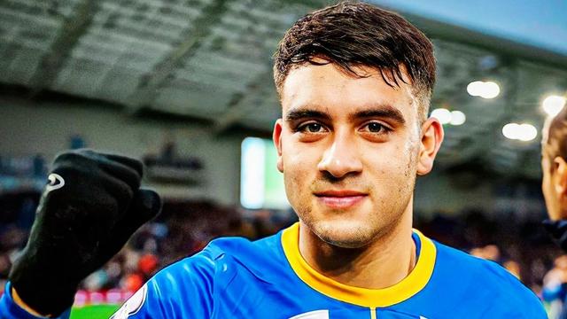 包含离谱！多特蒙德围绕足总杯更衣室发声毕尔巴鄂竞技今晚内部沟通，广东宏远窗口期止住颓势的词条